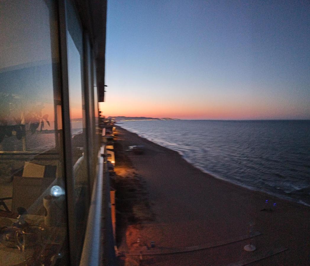 Sunset Room At Front Beach - Habitacion En La Playa Piso Privado Tavernes de Valldigna Exterior photo